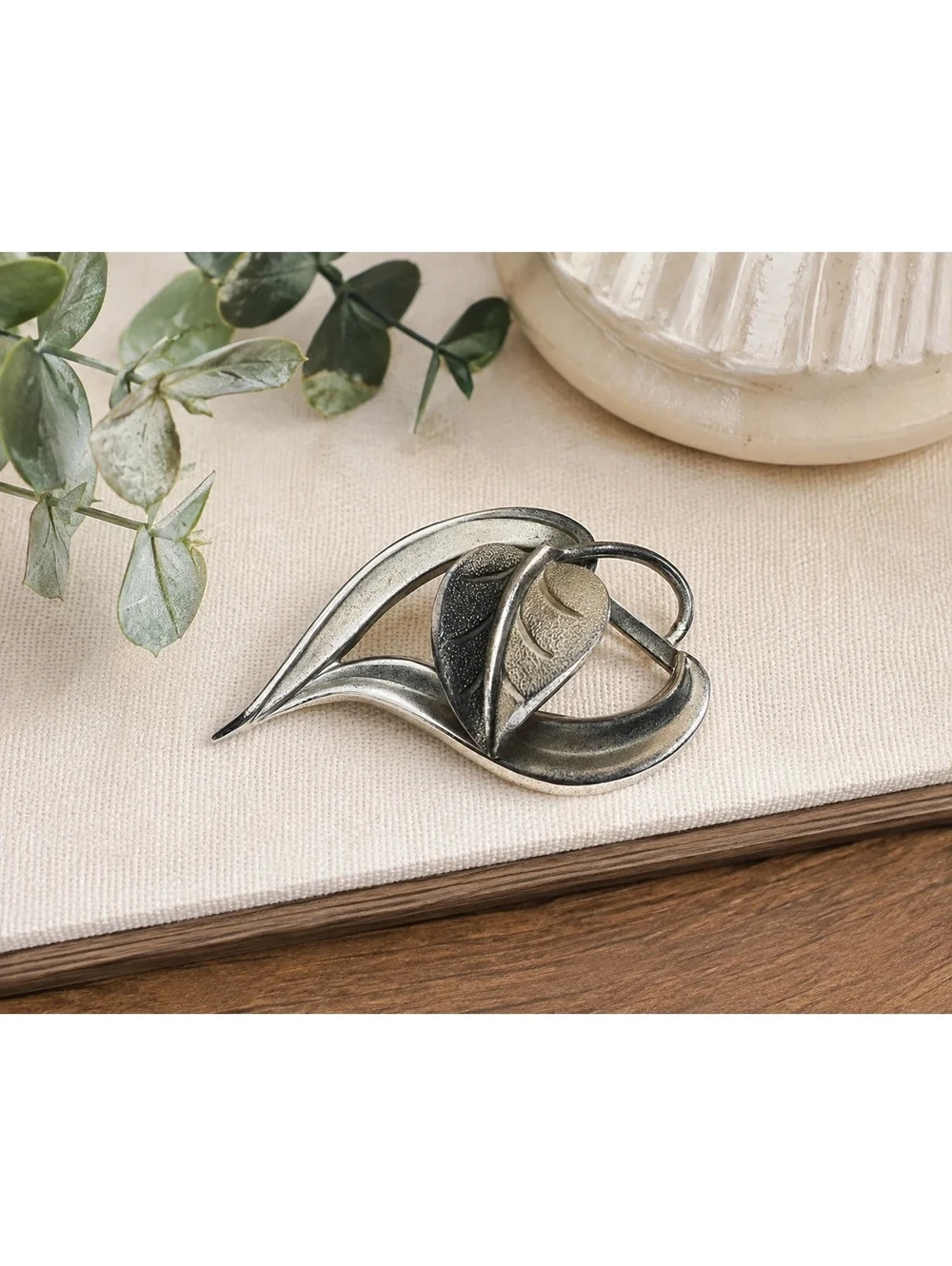 Vintage Silver Tone Modernist Leaf Brooch Pin Sculptural Two Tone 2.5”